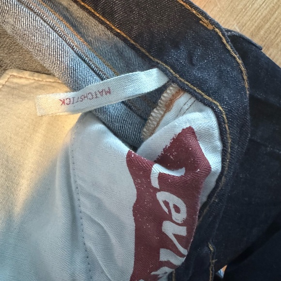 Levi’s Jeans - Picture 7 of 7